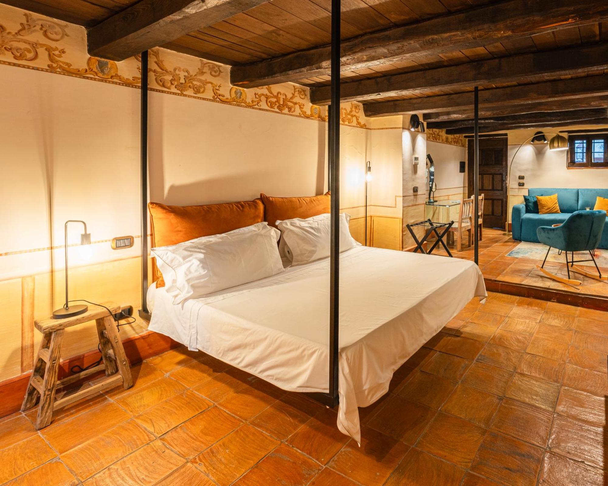 Hotel Castello Di Limatola Extérieur photo