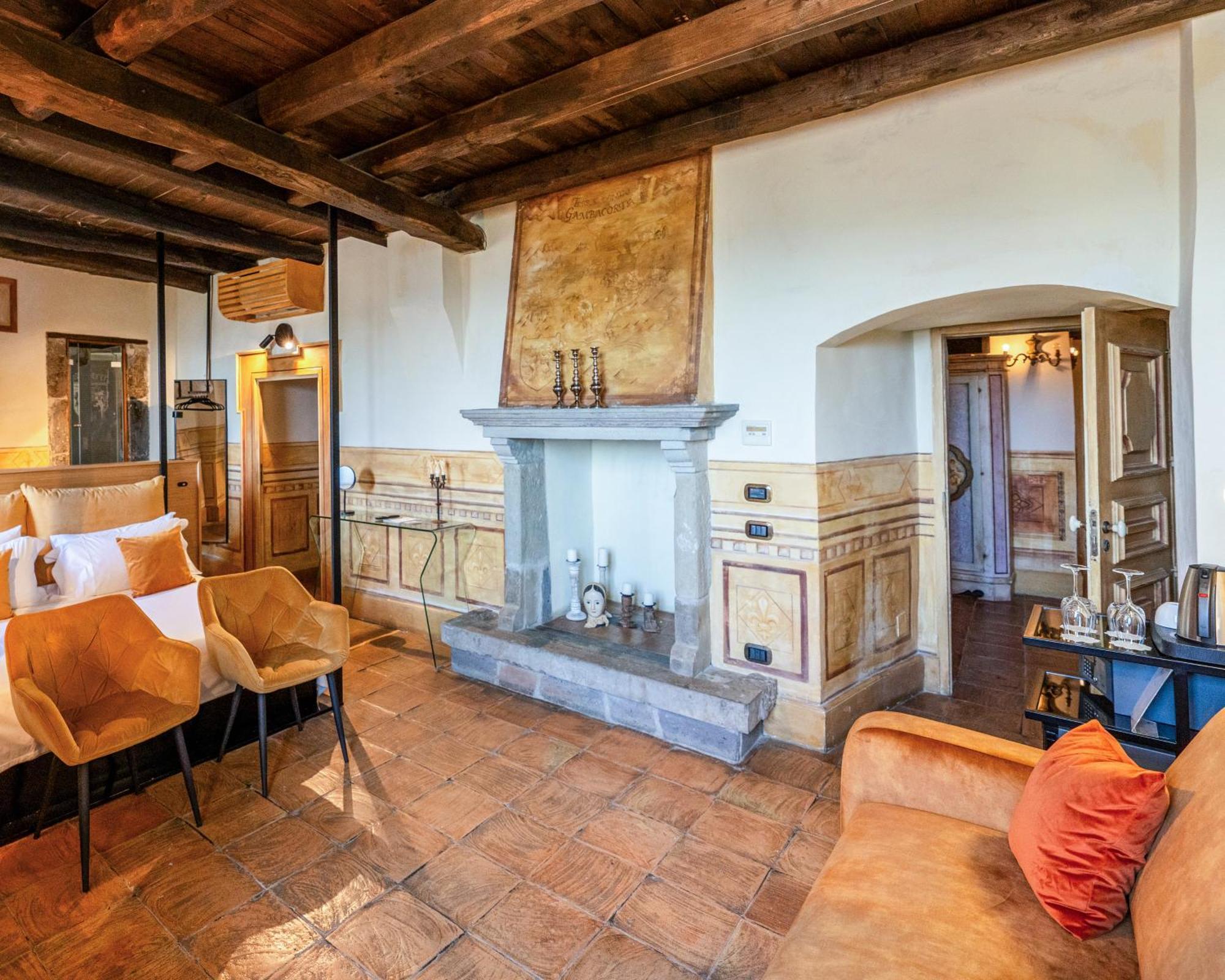Hotel Castello Di Limatola Extérieur photo