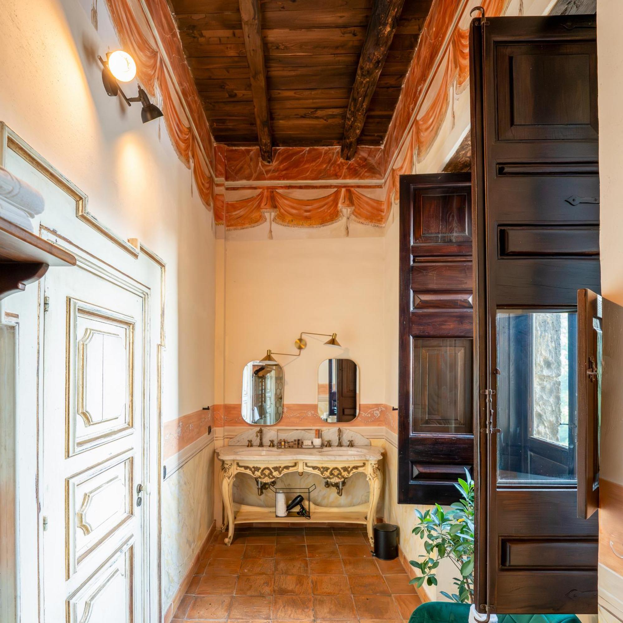 Hotel Castello Di Limatola Extérieur photo